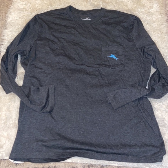 Tommy Bahama long sleeve tee shirt XL ‘ice the kicker’ beer football w/ pocket - Picture 3 of 6